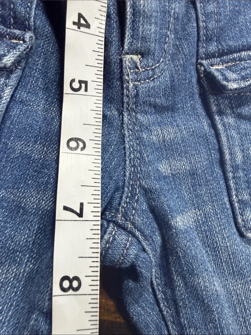 Old Navy Rolled Hem Mid Blue Crop Jeans